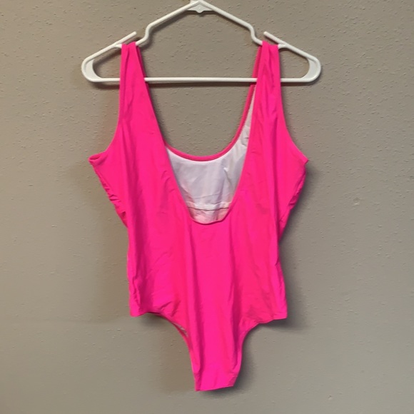 NWT XL bathing suit - Picture 2 of 4